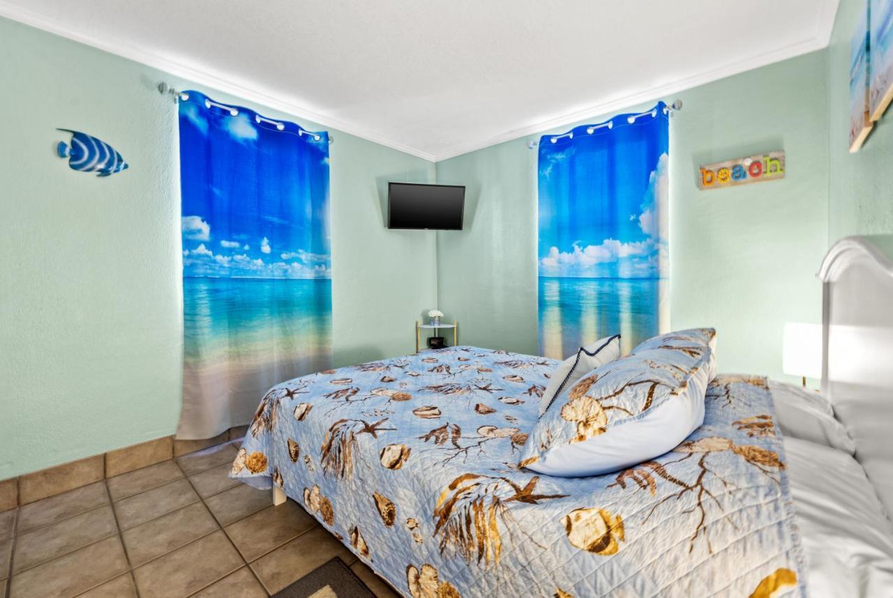 Majestic Beach Condo In Beachfront Resort In St Pete Beach St. Pete Beach Exterior photo